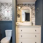 Home2book Charming Garden House & Bbq Вилла