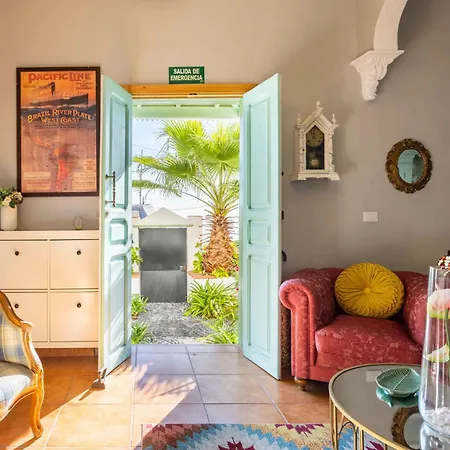 Home2book Charming Garden House & Bbq Villa