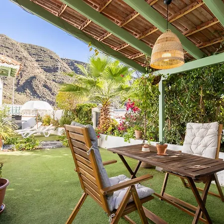 Home2book Charming Garden House & Bbq Villa *