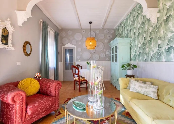 Villa Home2book Charming Garden House & Bbq *