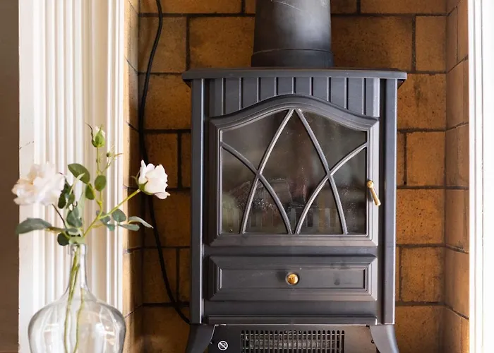 Home2book Charming Garden House & Bbq *