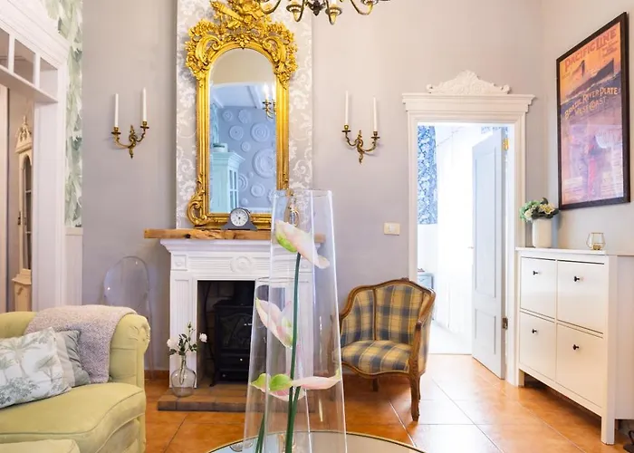 Home2book Charming Garden House & Bbq